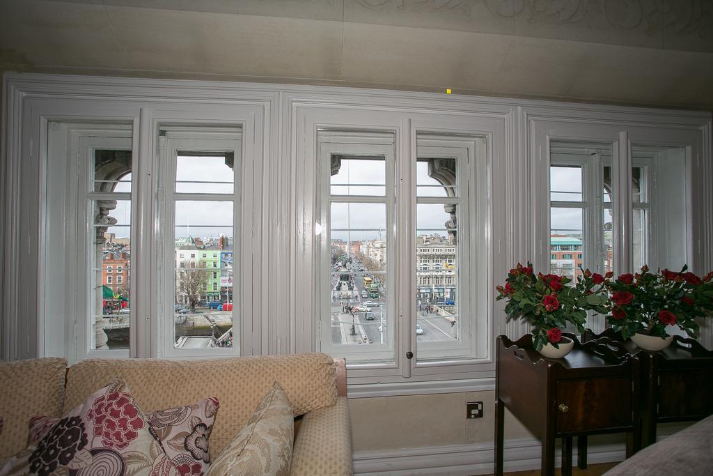 O'Connell Bridge Apartments 더블린 외부 사진