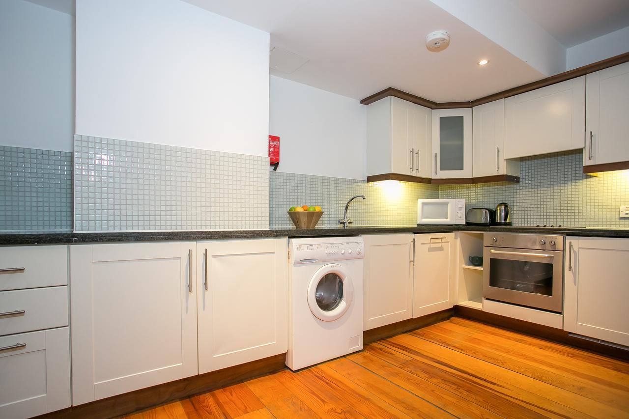 O'Connell Bridge Apartments 더블린 외부 사진