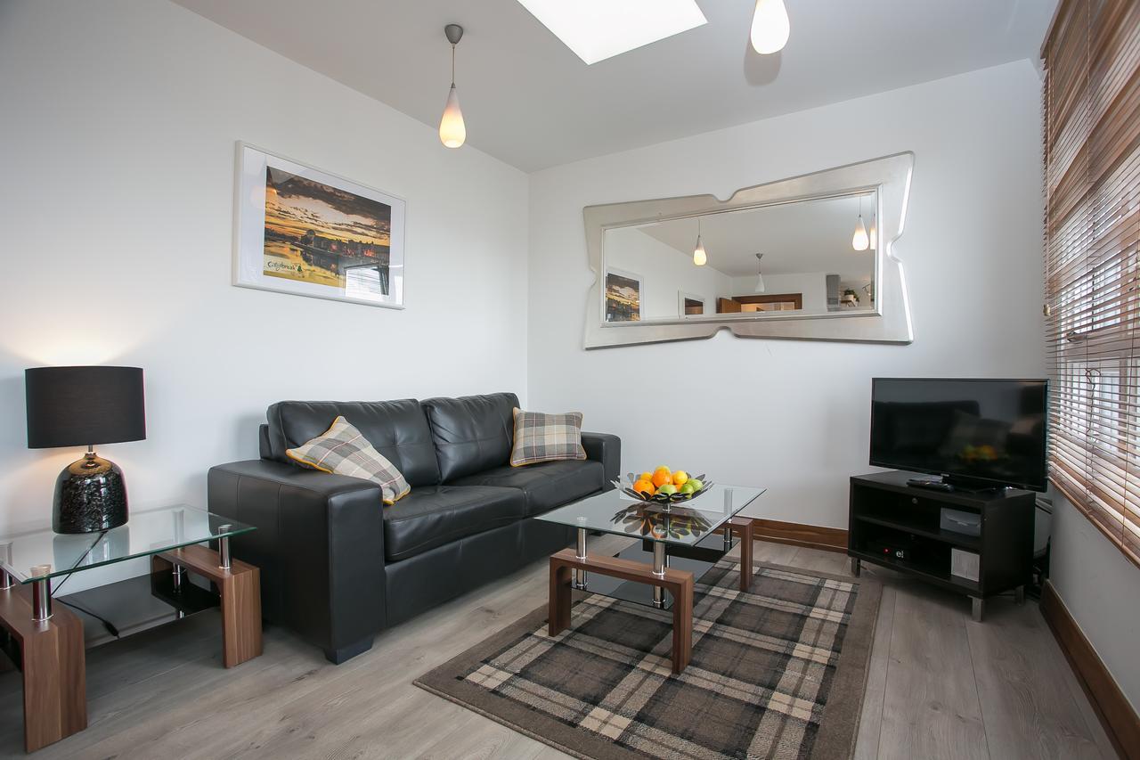 O'Connell Bridge Apartments 더블린 외부 사진