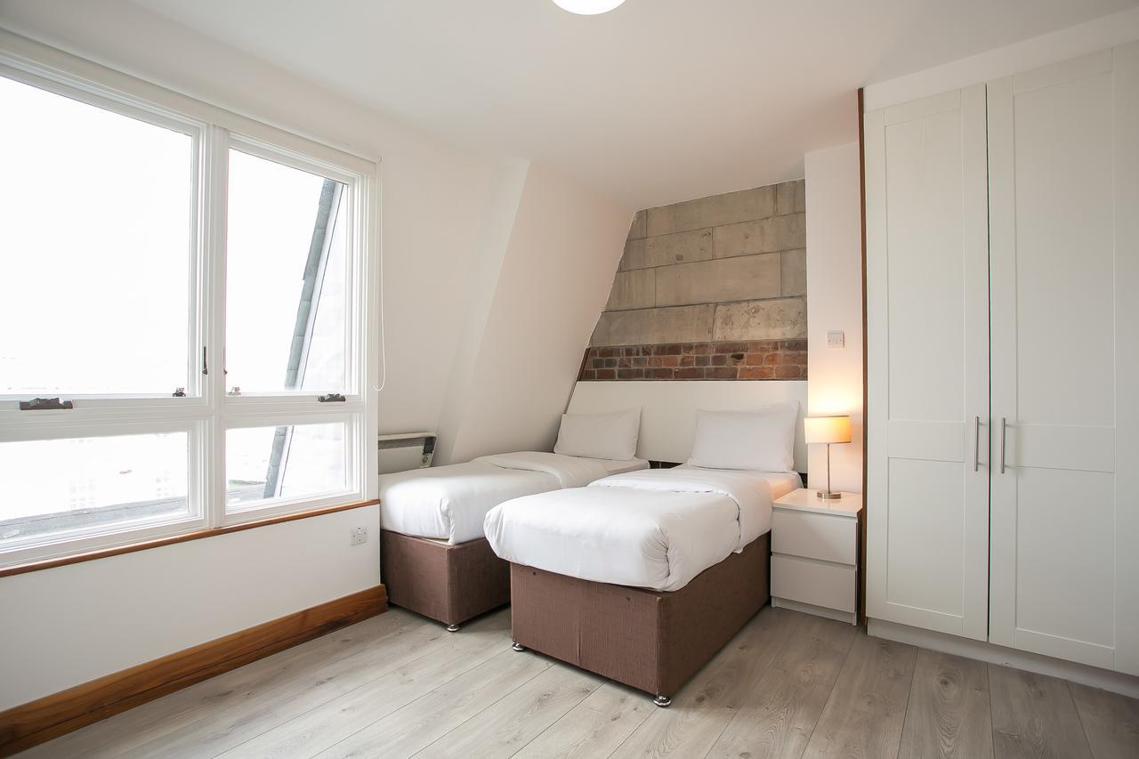 O'Connell Bridge Apartments 더블린 외부 사진